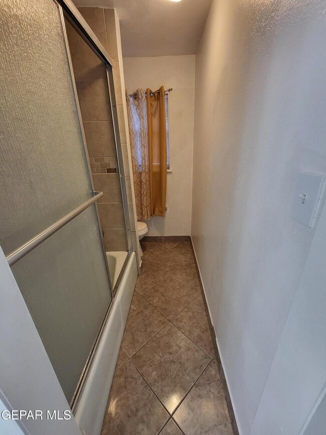 Building Photo - 6700 Escondido Dr