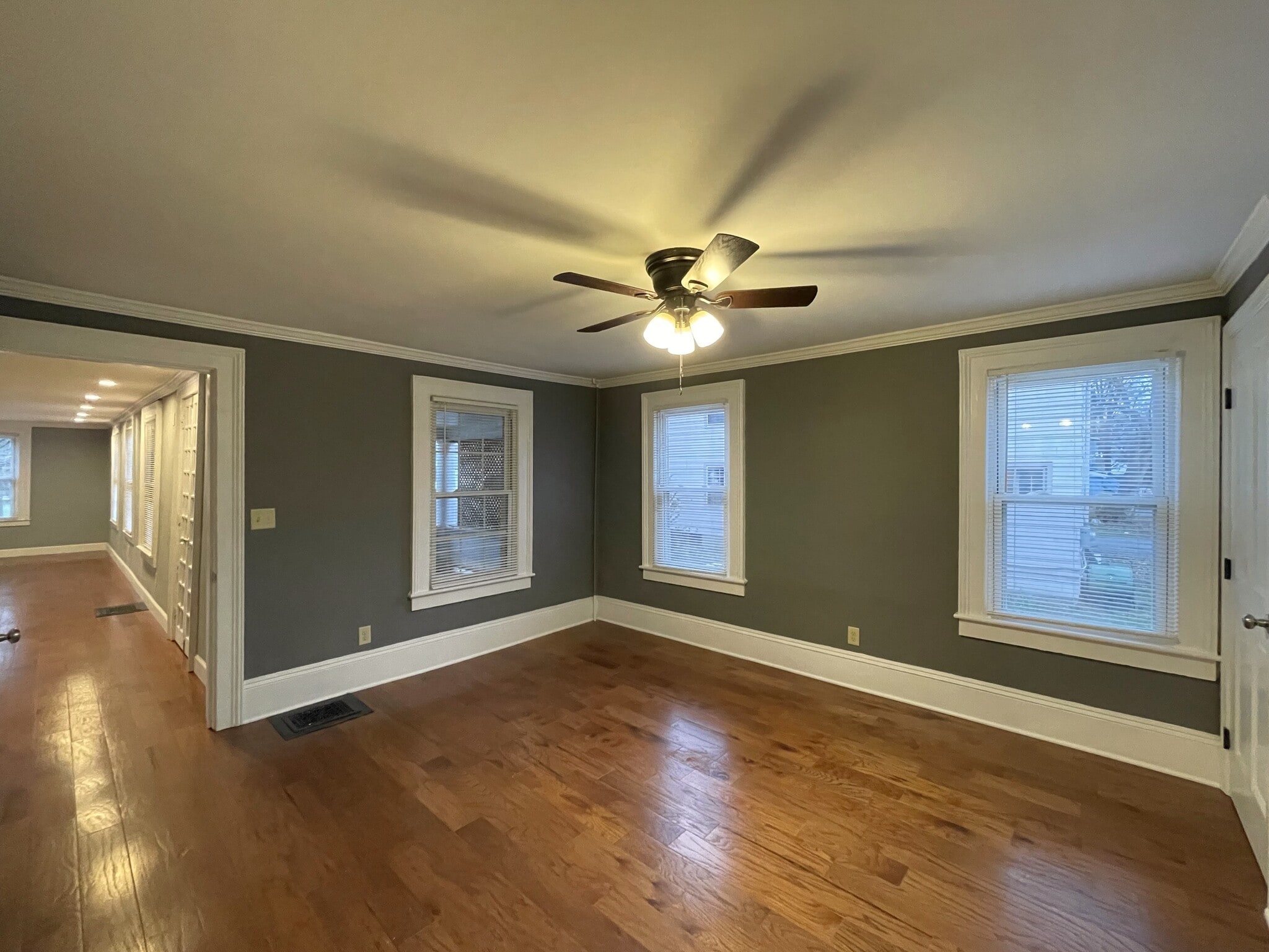 Primary Bedroom - 625 W Church St