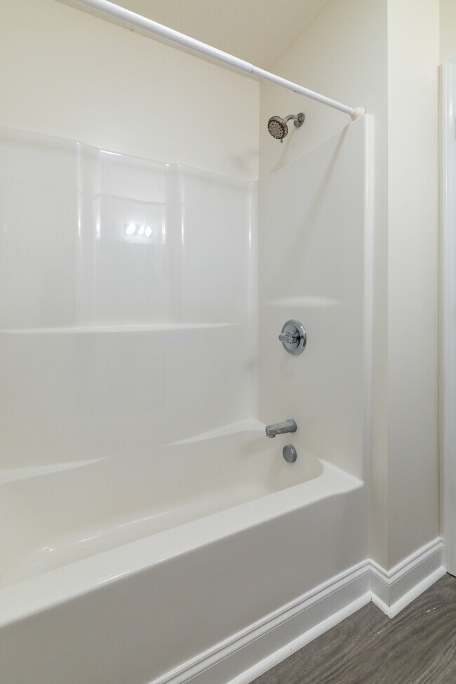 Building Photo - 5104 Cates Bend Way