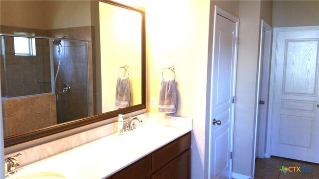 Building Photo - 10206 Alamosa Ln