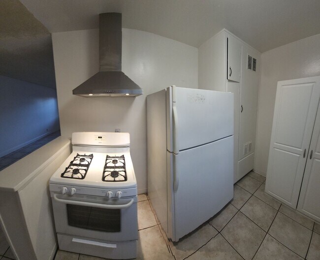 Building Photo - 1321 Madonna Rd
