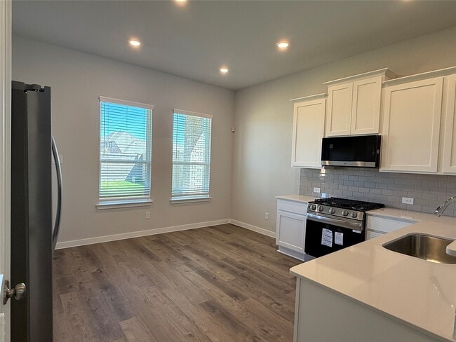 Building Photo - 12510 Bent Way St