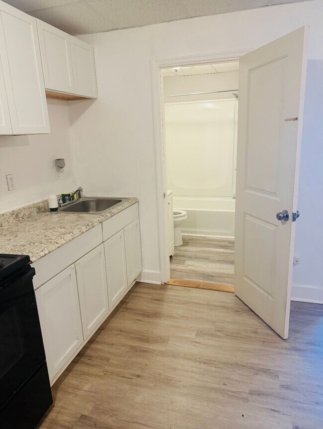 Building Photo - 59 Ontario St