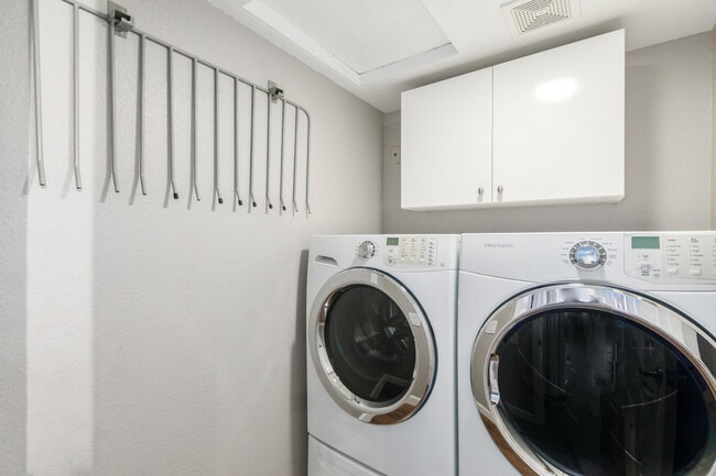 Building Photo - 11188 N 110th Pl