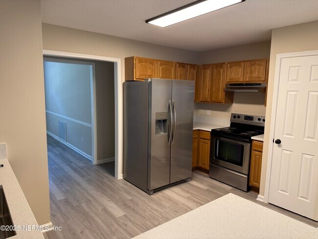 Building Photo - 10902 Houndwell Way