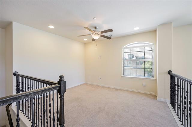 Building Photo - 4755 Bridgewater St