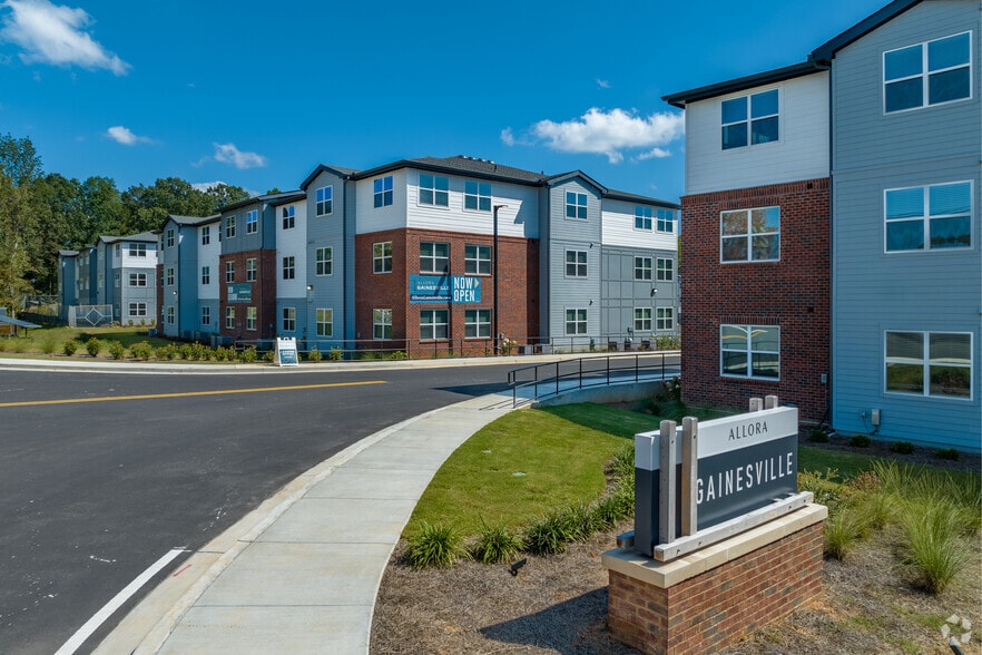 Building Photo - Allora Gainesville