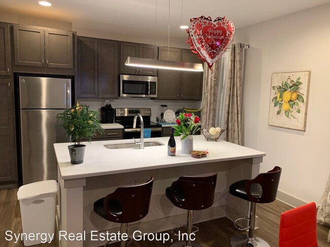 kitchen area - 4303 Gallatin Pike