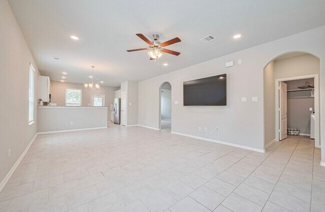 Building Photo - 31630 Heguy Pass