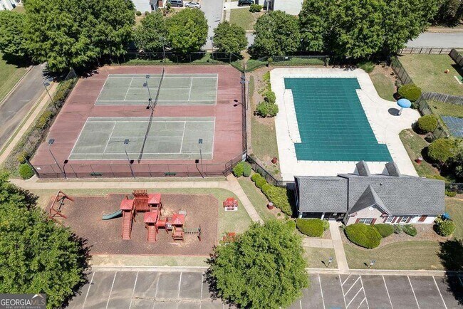 Building Photo - 678 Clairidge Elm Trail SW