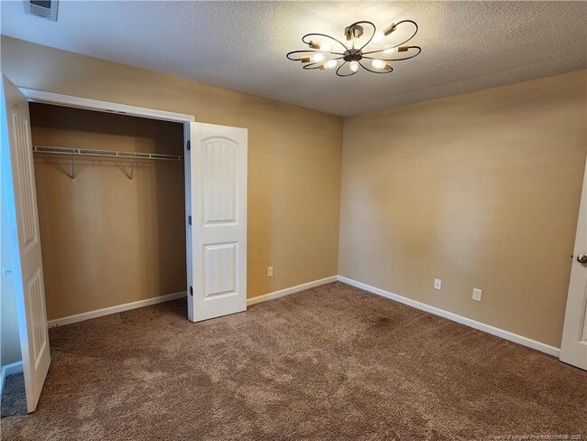 Building Photo - 931 Screech Owl Dr