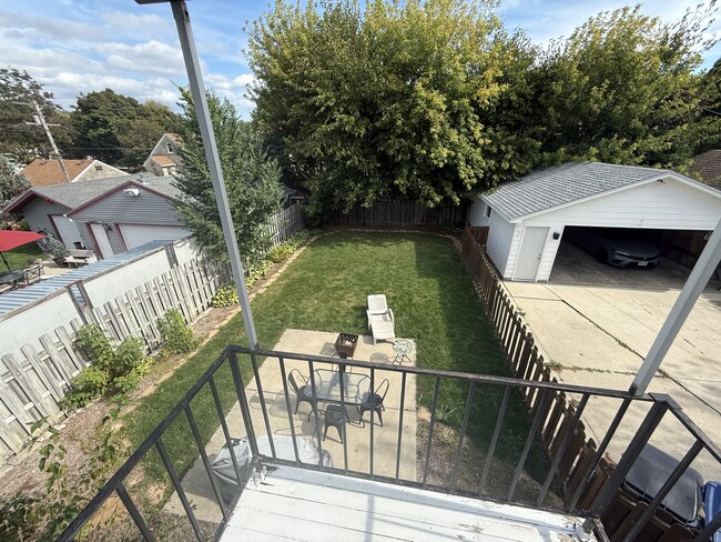 Building Photo - 3720 S 88th St
