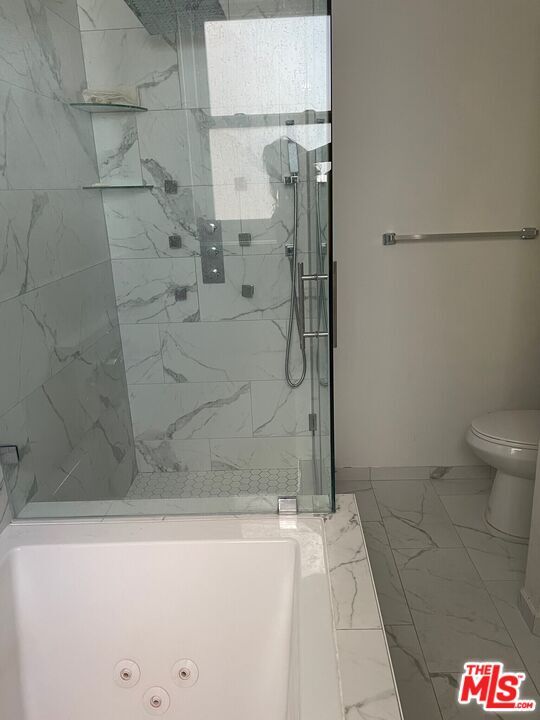 Building Photo - 25 S 15th Pl