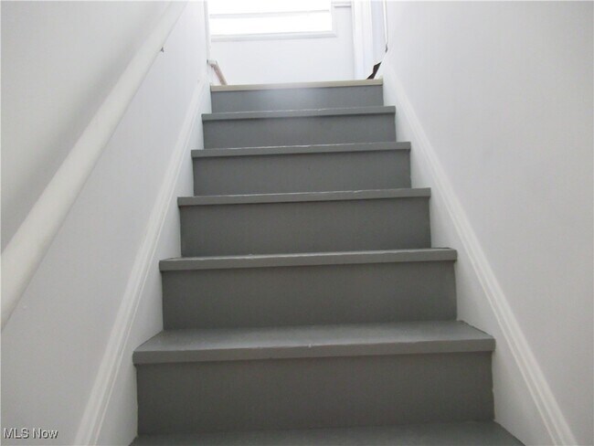 Building Photo - 8005 Bremen Ave