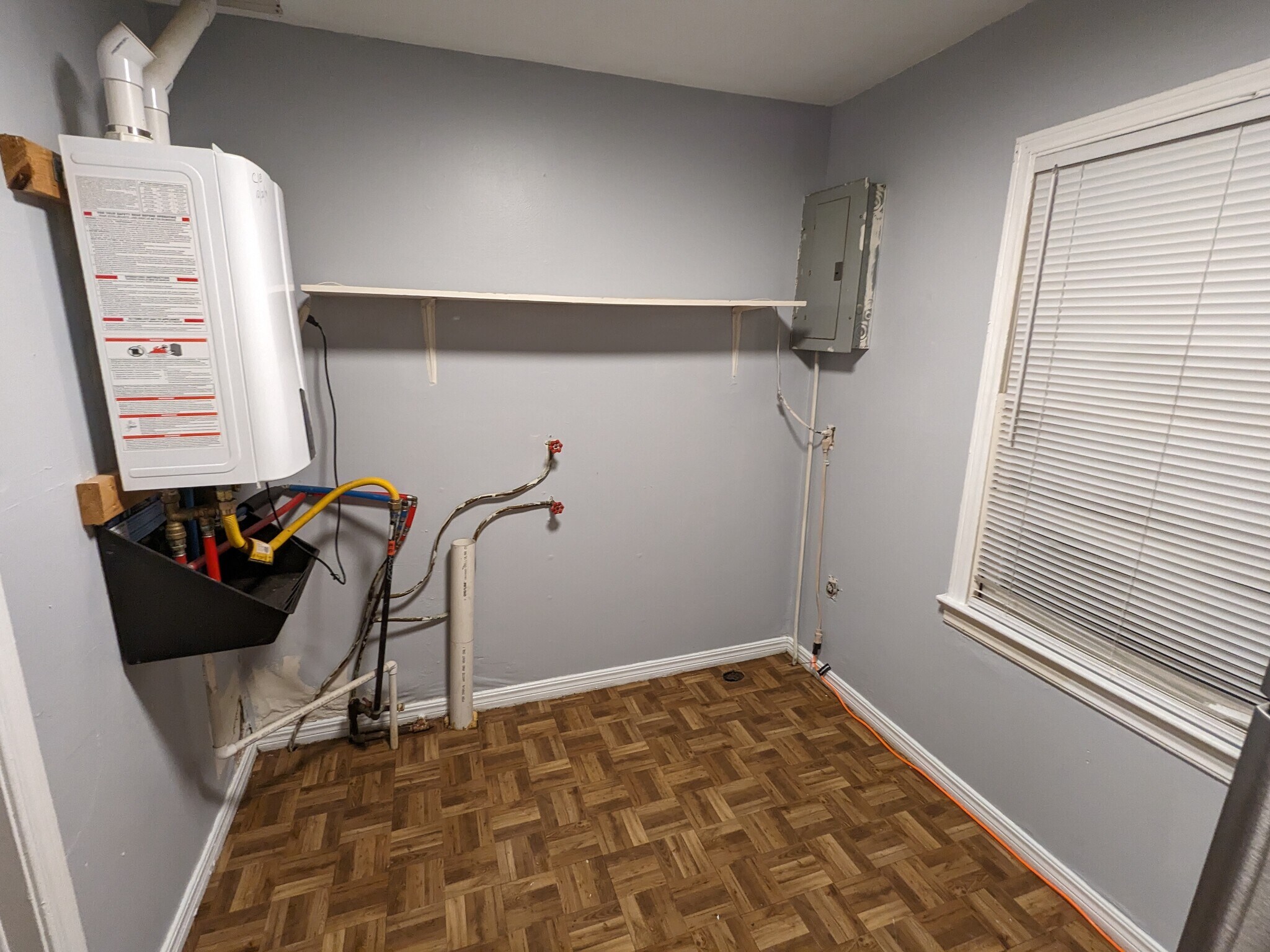 Utility room - 1114 N 35th St