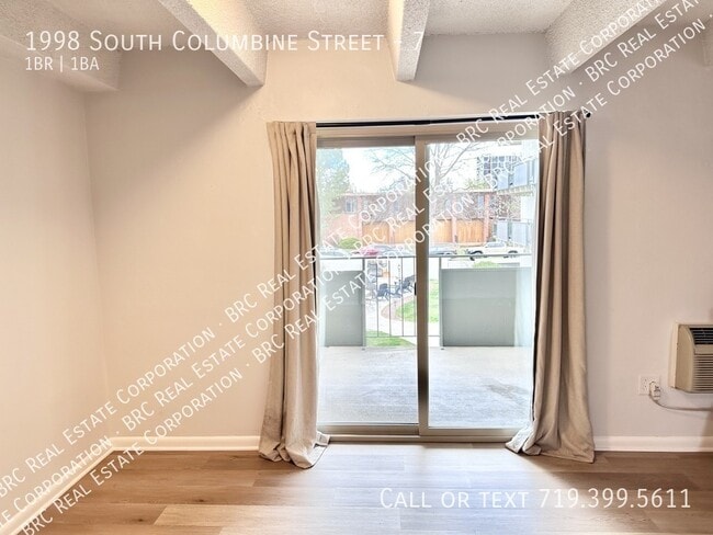 Building Photo - 1998 S Columbine St