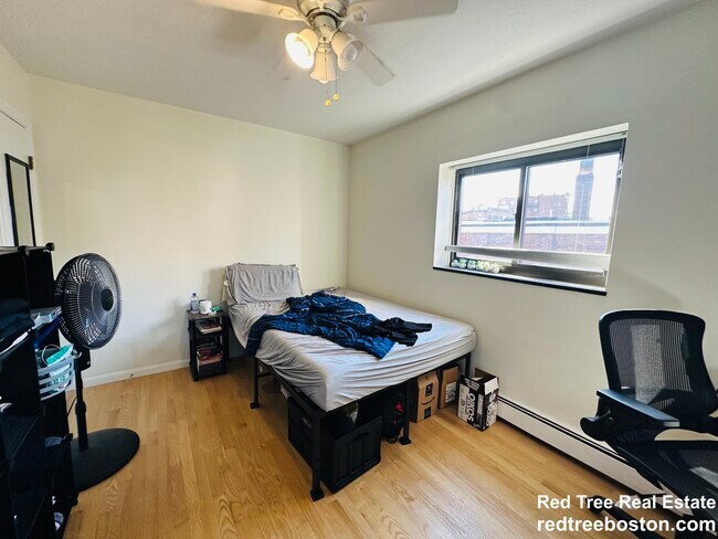 Building Photo - 15 Wallbridge Unit 31