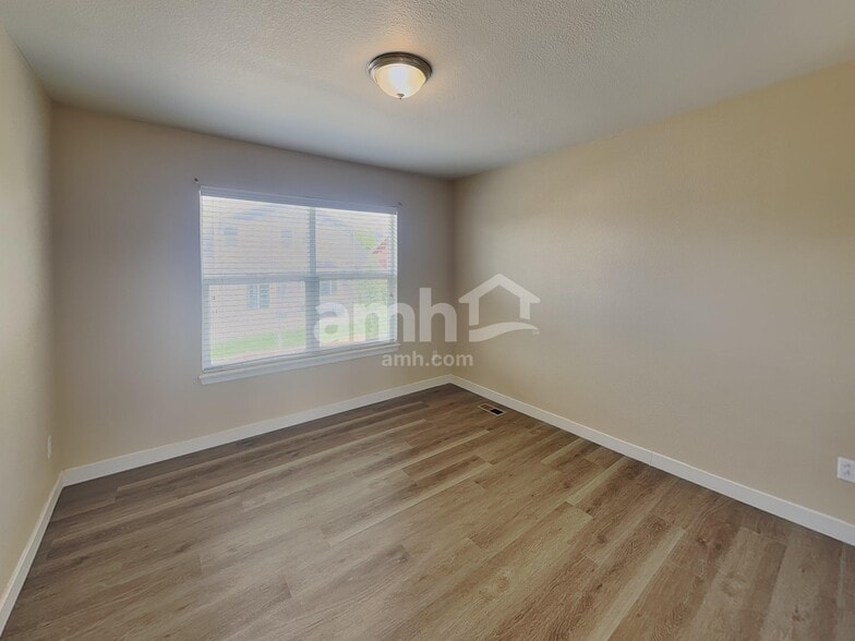 Building Photo - 17593 E 98th Way