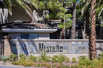 Building Photo - 2 Bed 2 Bath Condo in VISTANA Gated community
