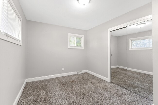 Building Photo - 28735 Brentwood St