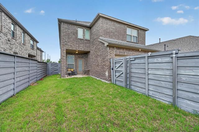 Building Photo - 7213 Willow Thorne Dr