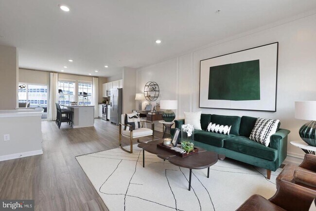 Building Photo - 1995 Fauna Dr