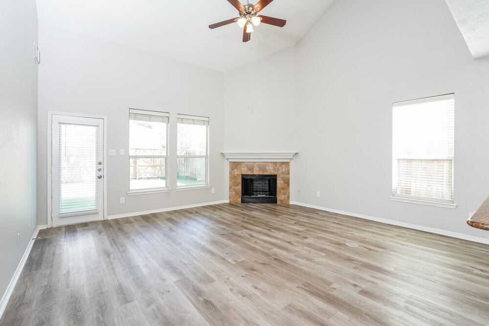 Building Photo - 6206 Lovage Ave