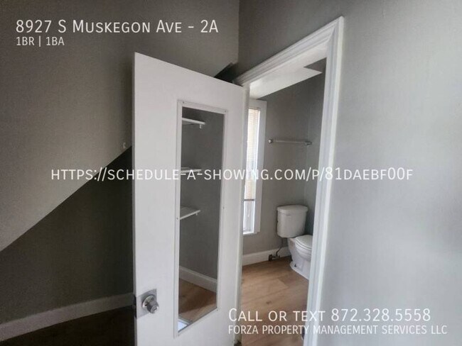 Building Photo - 8927 S Muskegon Ave