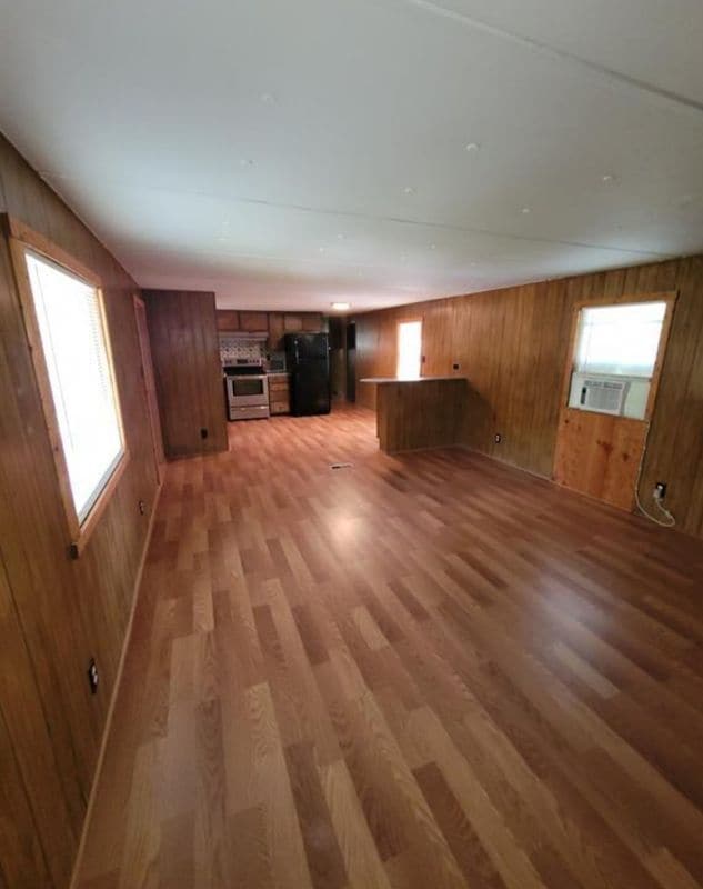 Building Photo - 19 Dogwood Dr