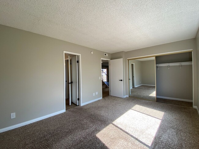 Building Photo - Remodeled 3 Bedroom Home in Oceanside!