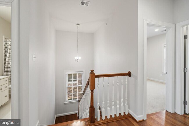 Building Photo - 493 W Watkins Mill Rd