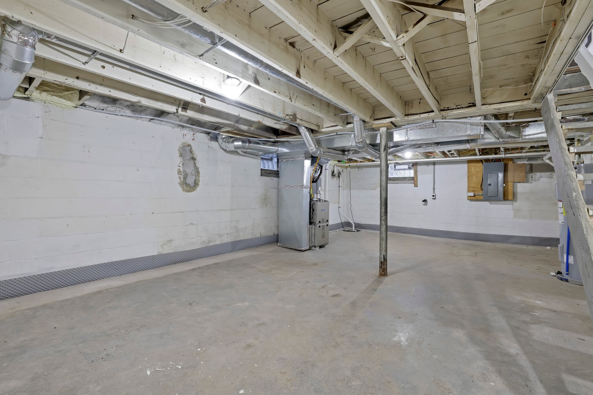 Basement with washer dryer hookups - 187 N Harris Ave