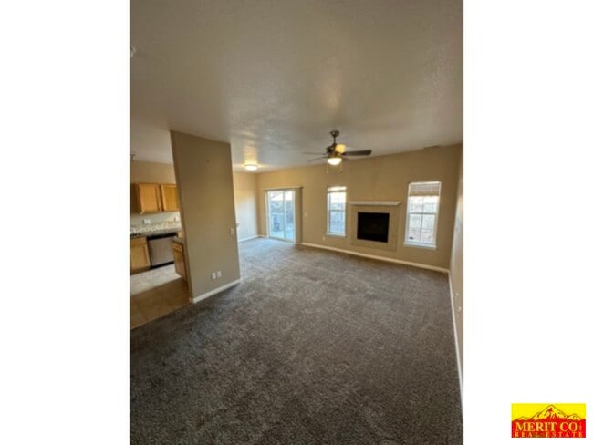 Building Photo - House