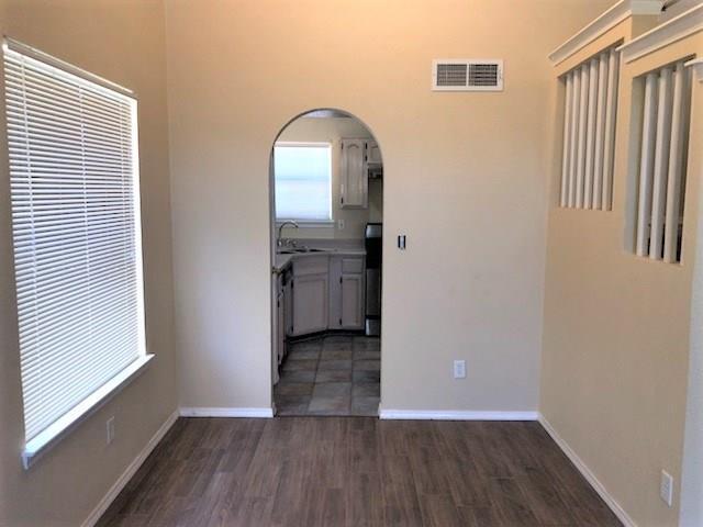 Building Photo - 3052 Tierra Humeda Dr