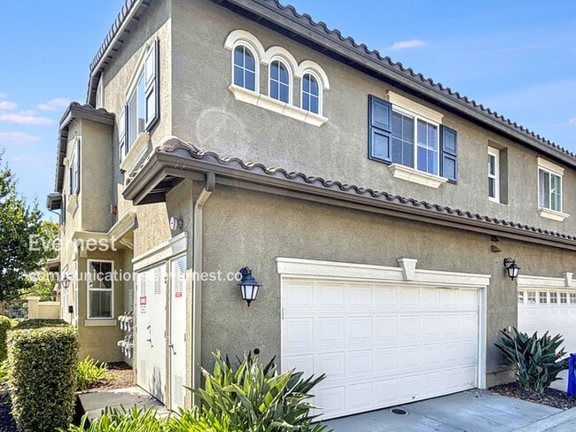 Building Photo - 10435 Whitcomb Way