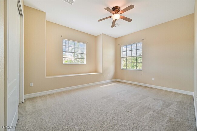 Building Photo - 6051 Jonathans Bay Cir