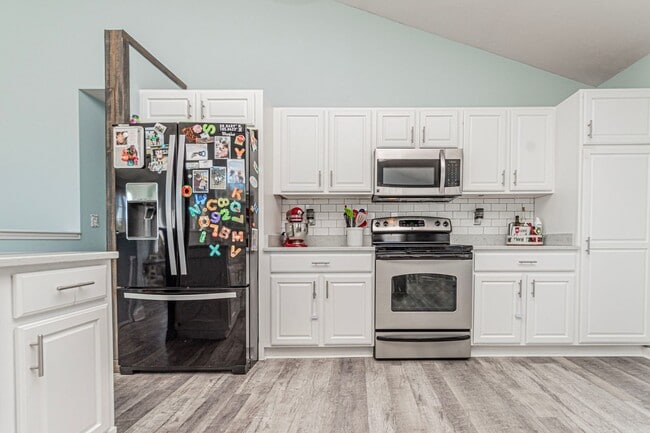 Building Photo - Please View 3D Virtual Walk-Through Before Scheduling a Showing