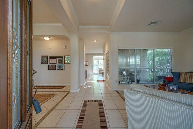 Building Photo - 167 N Whistlers Bend Cir
