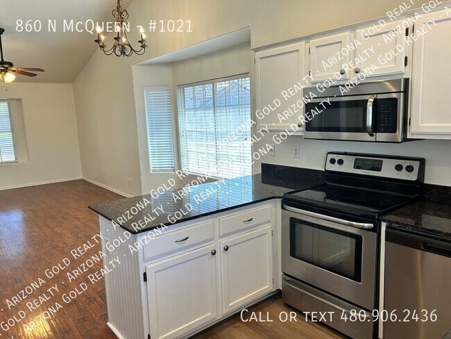 Building Photo - 860 N McQueen Rd