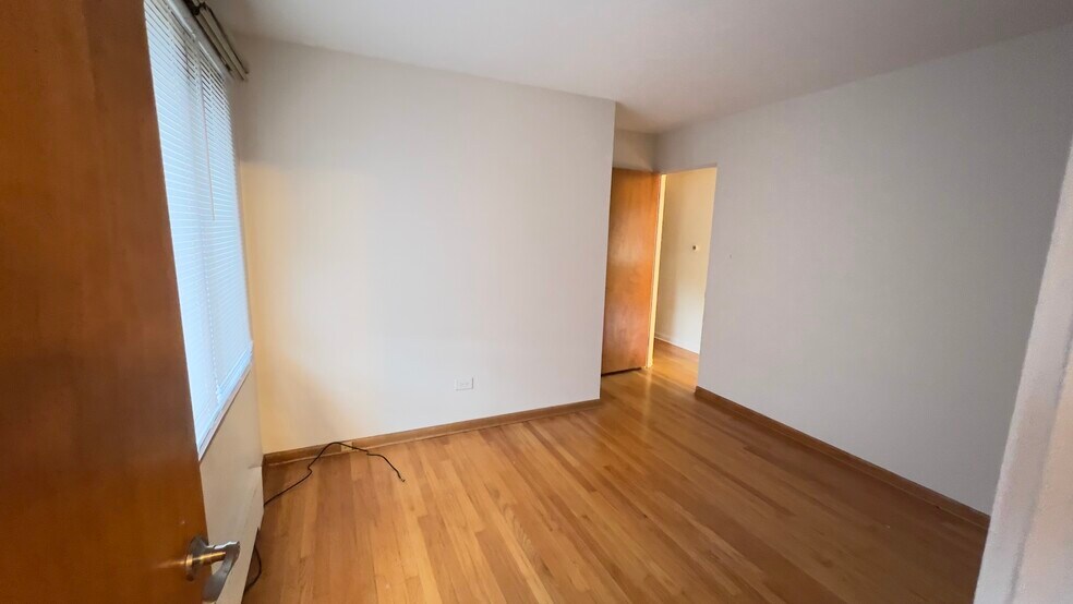 Building Photo - 2187 Scott Rd