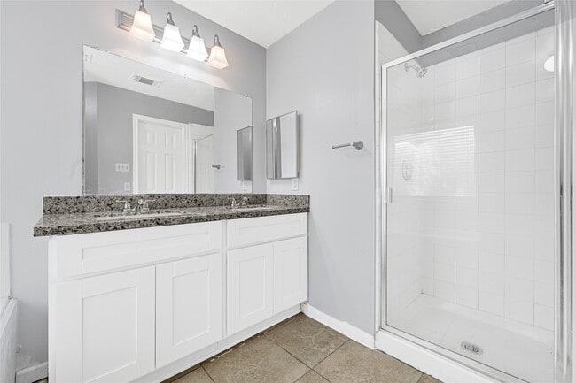 Building Photo - 17211 April Valley Ct