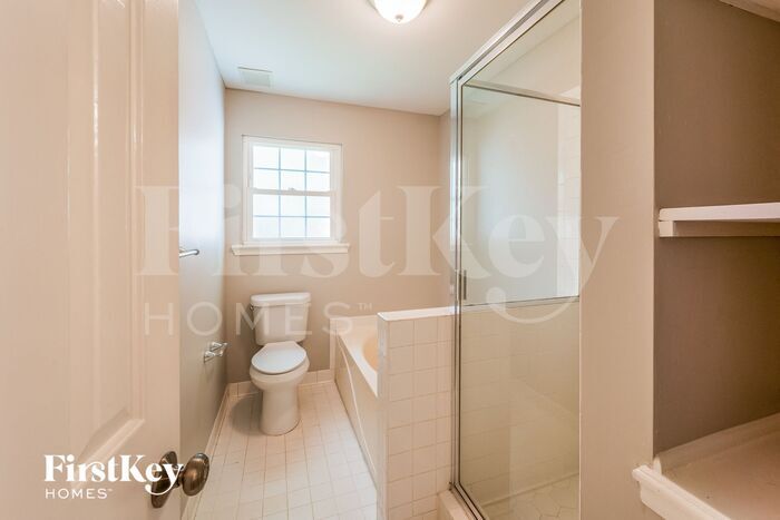 Building Photo - 2609 Bridlewood Cir