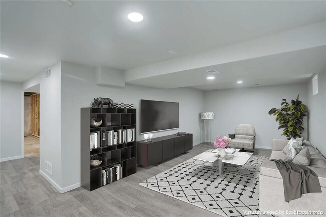 Building Photo - 3644 W 90th Pl