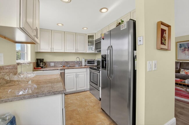 Building Photo - 154 Preston Way