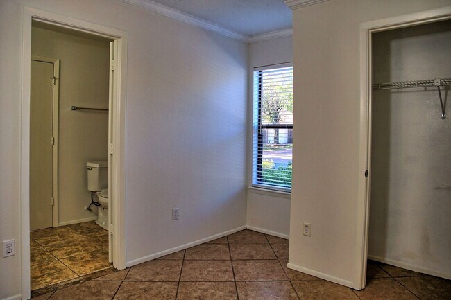 Building Photo - Single family home in Winter Park! 3/2 wit...