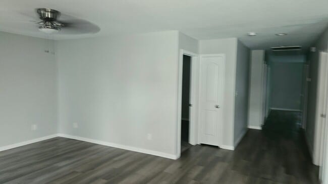 Building Photo - 1214 Carby Rd