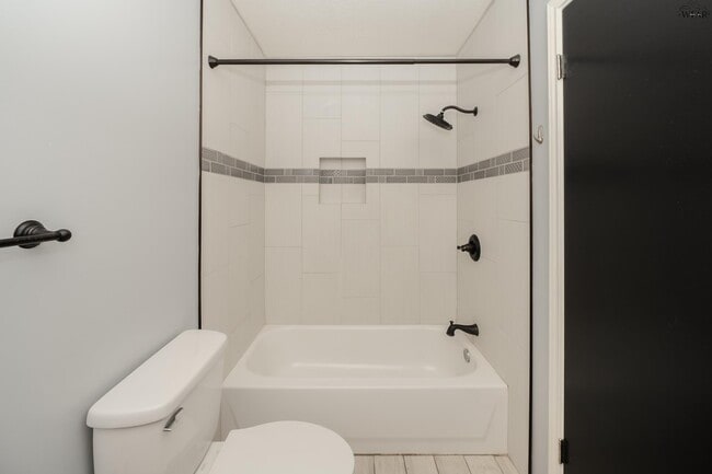 Building Photo - 9 Lackland Cir