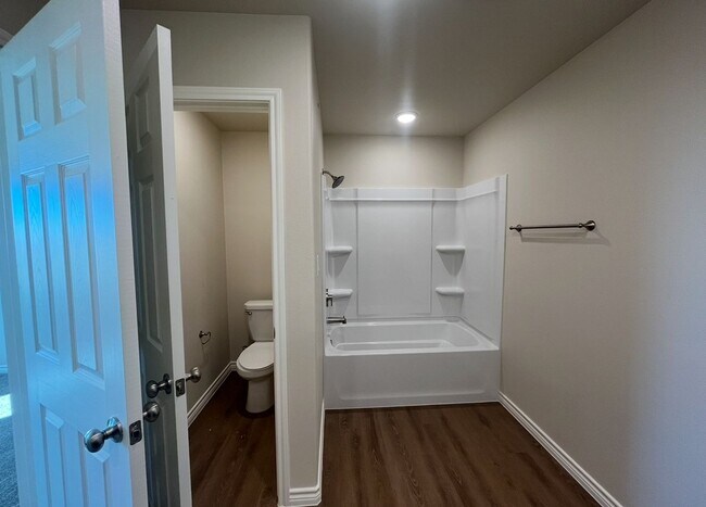 Building Photo - Brand New Construction in Midland, TX