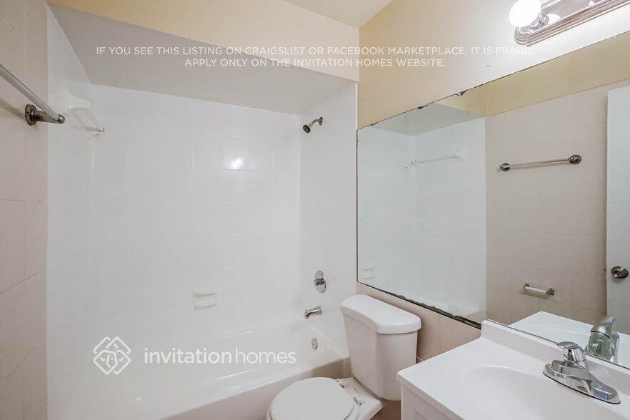 Building Photo - 7440 Johnson St