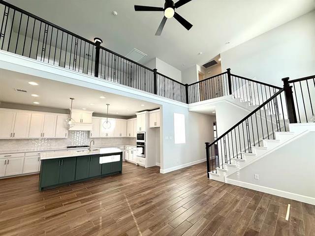 Building Photo - 2732 Acadia Mews